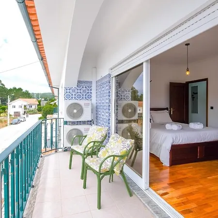 Private Gardened House - 5min From The