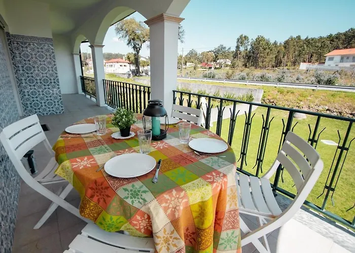 Private Gardened House - 5min From The Guest house 4*