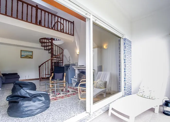 Private Gardened House - 5min From The Viana do Castelo