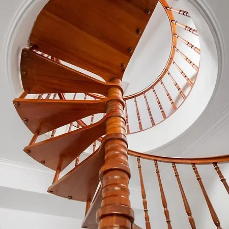 Private Gardened House - 5min From The 4*