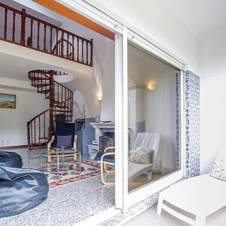 Private Gardened House - 5min From The 비아나도카스텔로