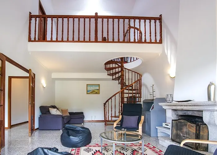 Private Gardened House - 5min From The 4* Viana do Castelo