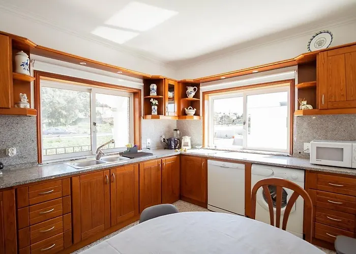 Private Gardened House - 5min From The Gæstehus Viana do Castelo