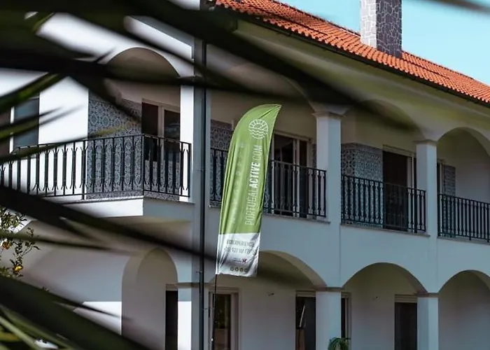 Private Gardened House - 5min From The Affittacamere Viana do Castelo